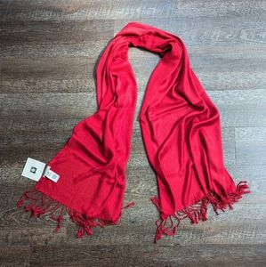 NWT Anne Klein red scarf